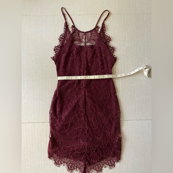 Free People Intimately Crochet Lace Shell Buttons Bodycon Slip Dress Size XS - Picture 4 of 16